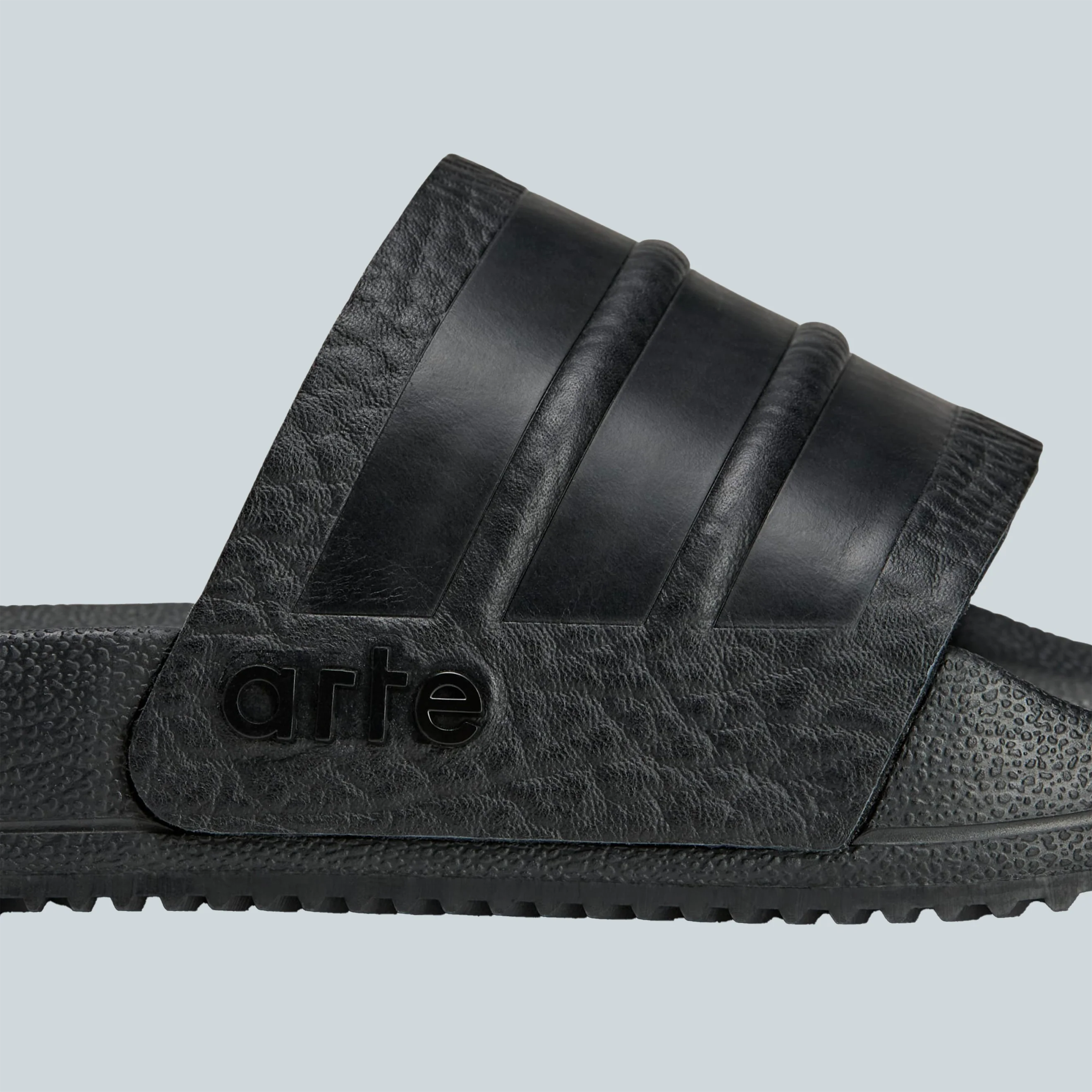 ADILETTE - BLACK - Image 3