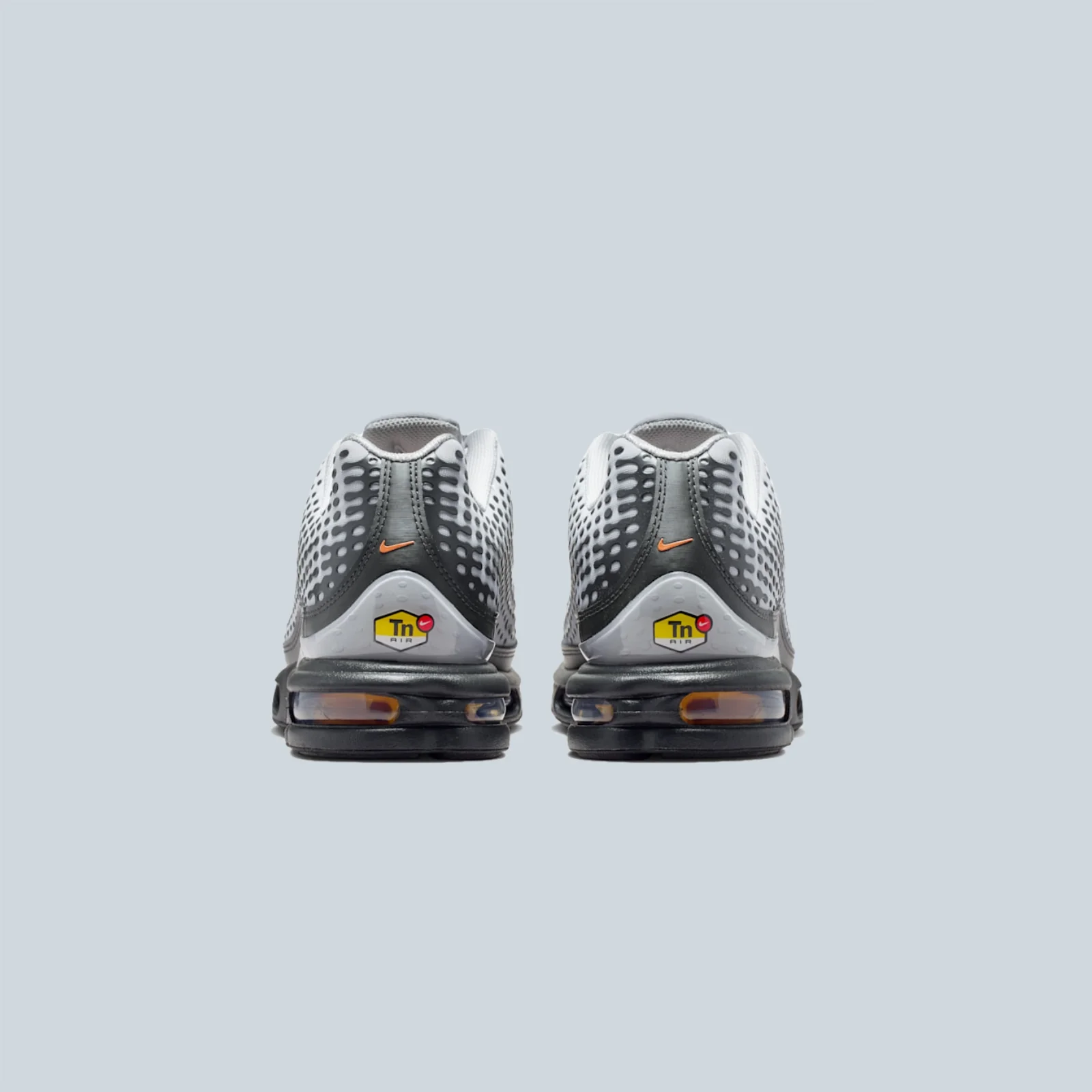 AIR MAX PLUS VII - LIGHT SMOKE GREY - Image 3
