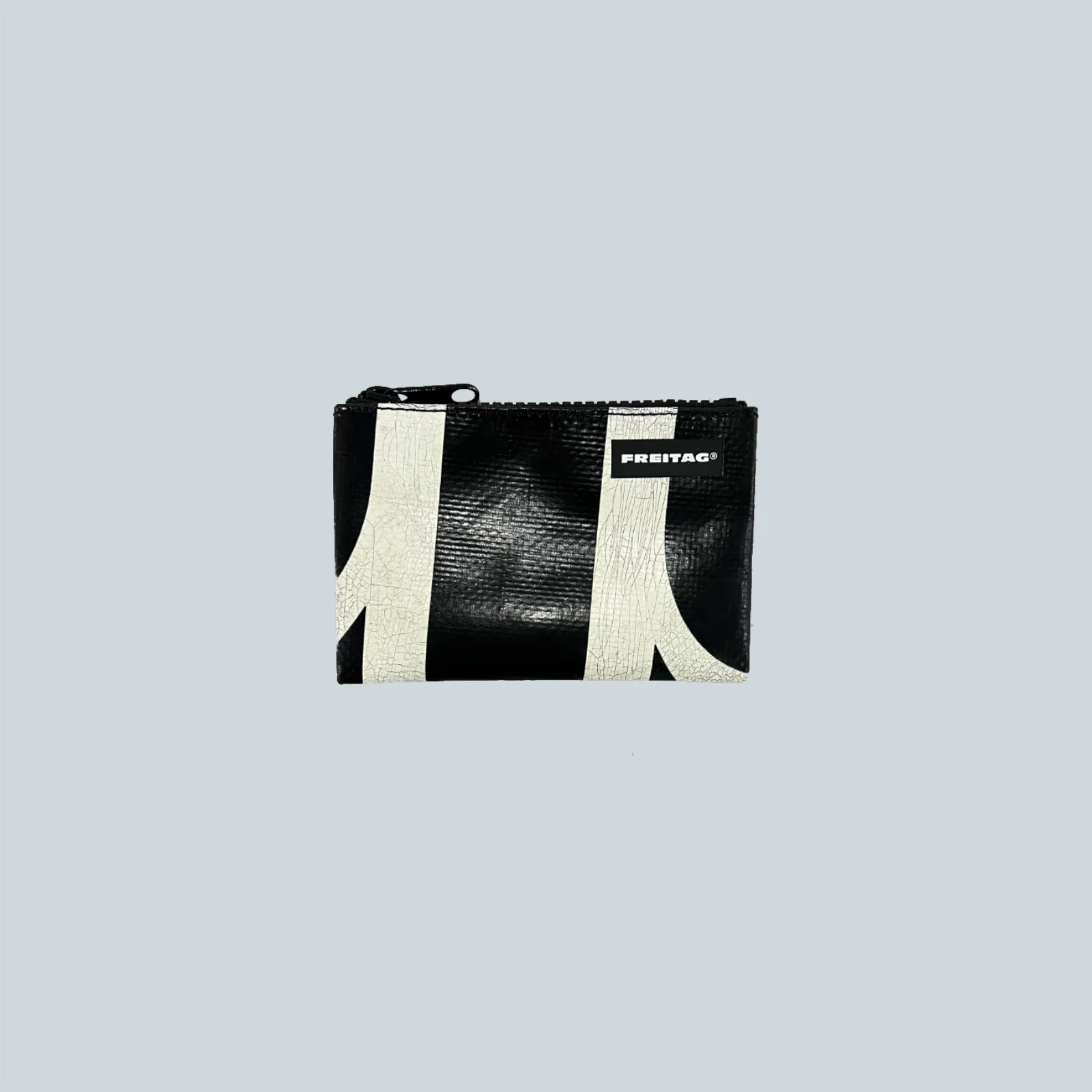 F05 BLAIR - WHITE BLACK