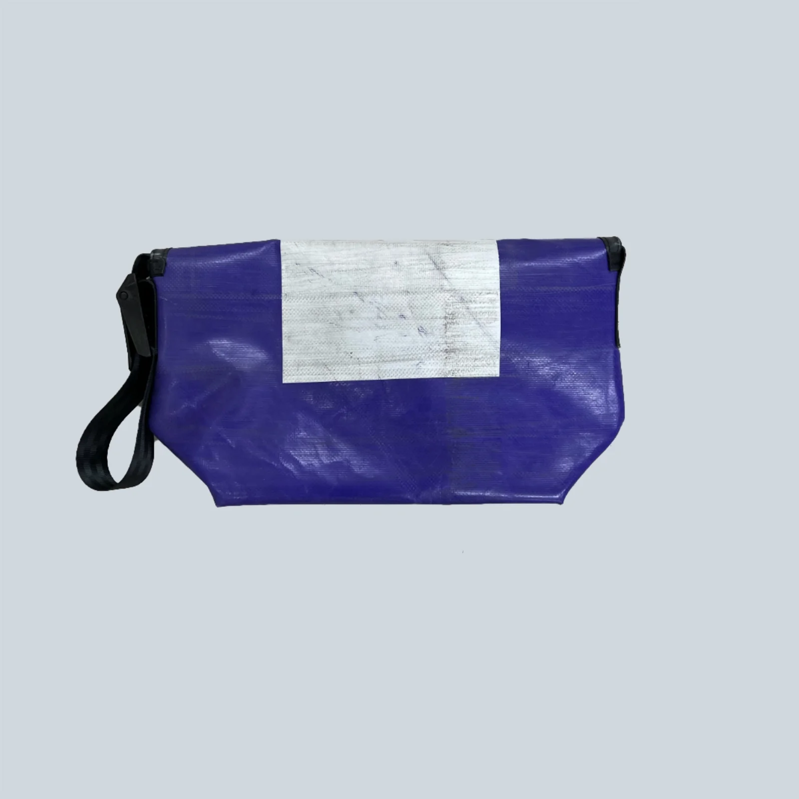 F42 SURFSIDE 6 - WHITE BLUE - Image 2