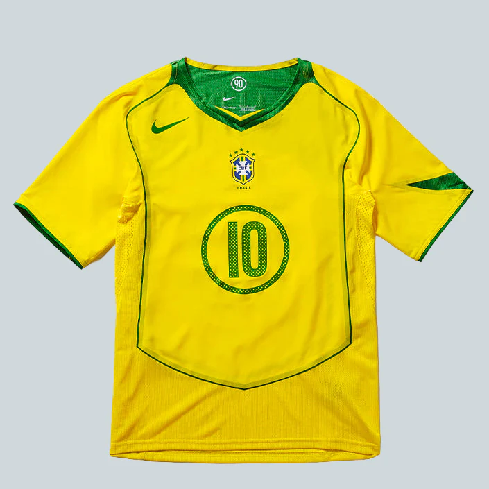 BRAZIL 2004 RE-ISSUE JERSEY WITH RONALDINHO 10 - YELLOW / GREEN